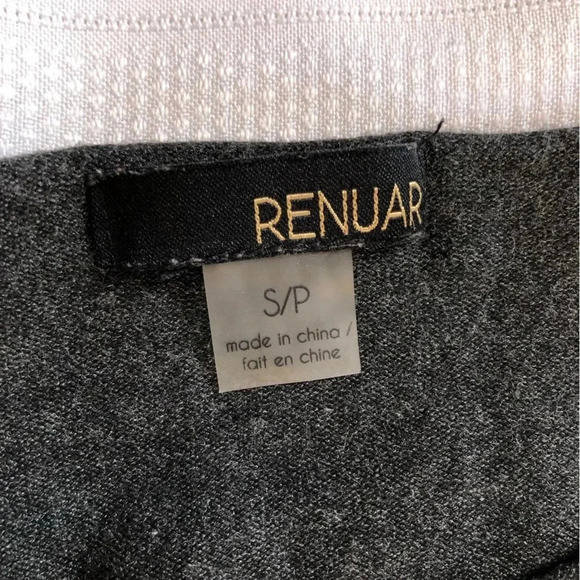 Loose Fitting Lightweight Knit Sweater - Picture 7 of 13